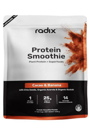 A Supplement bag with the Protein Smoothie (Cacao & Banana) by Radix Nutrition.